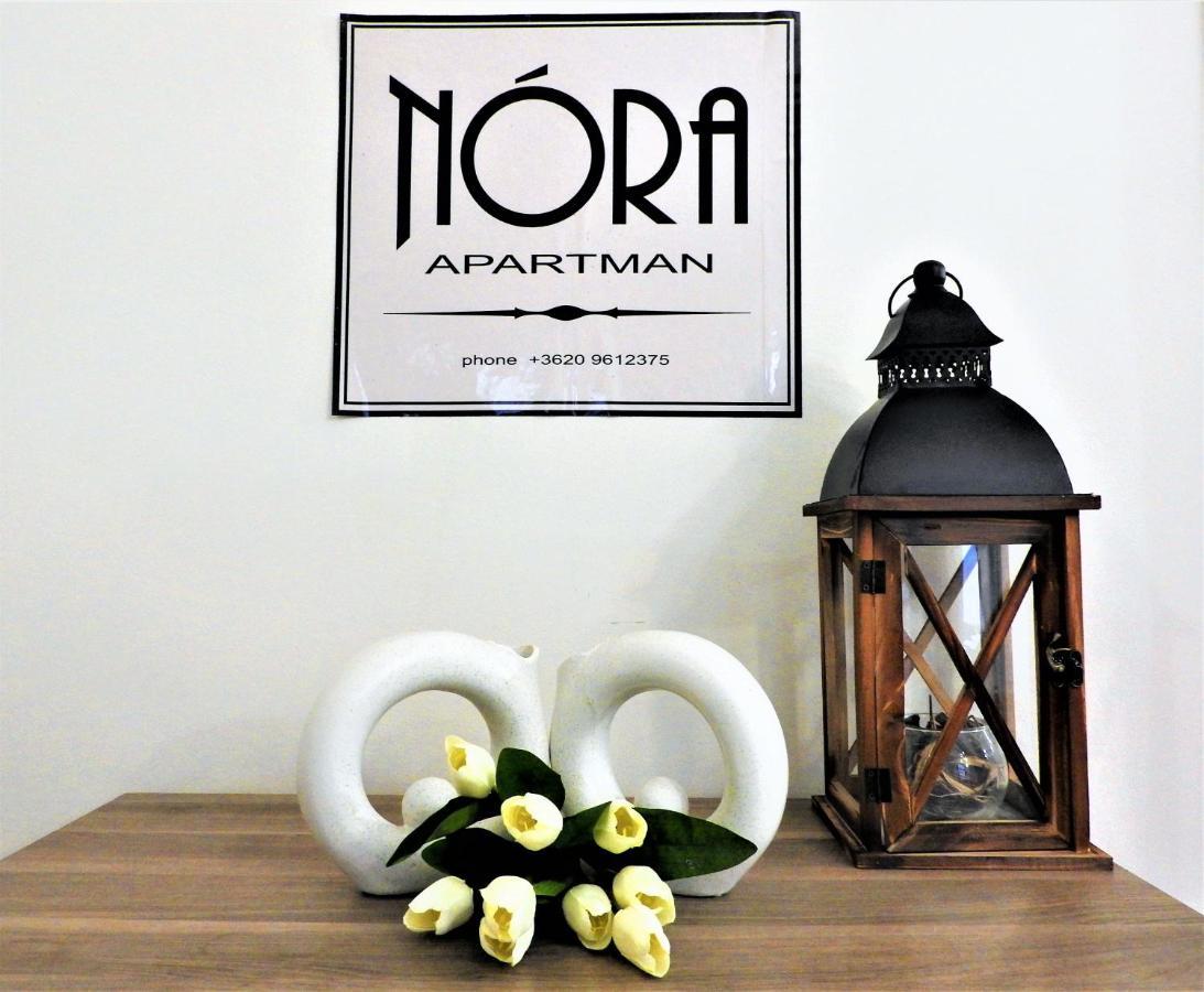 Nora Studio Apartman - Eger Apartment Bagian luar foto